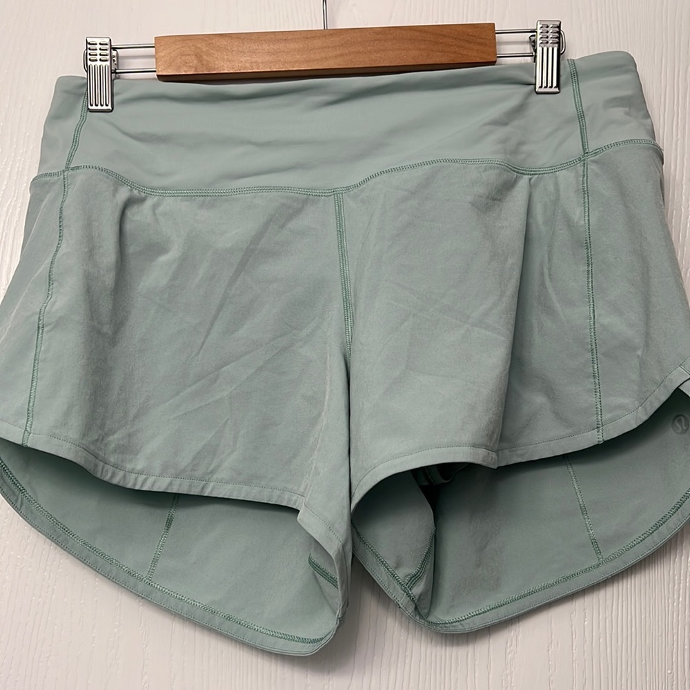 Lululemon Speed Up shorts